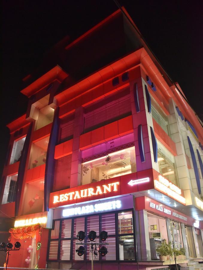ורנאסי Hotel Rk Grand מראה חיצוני תמונה