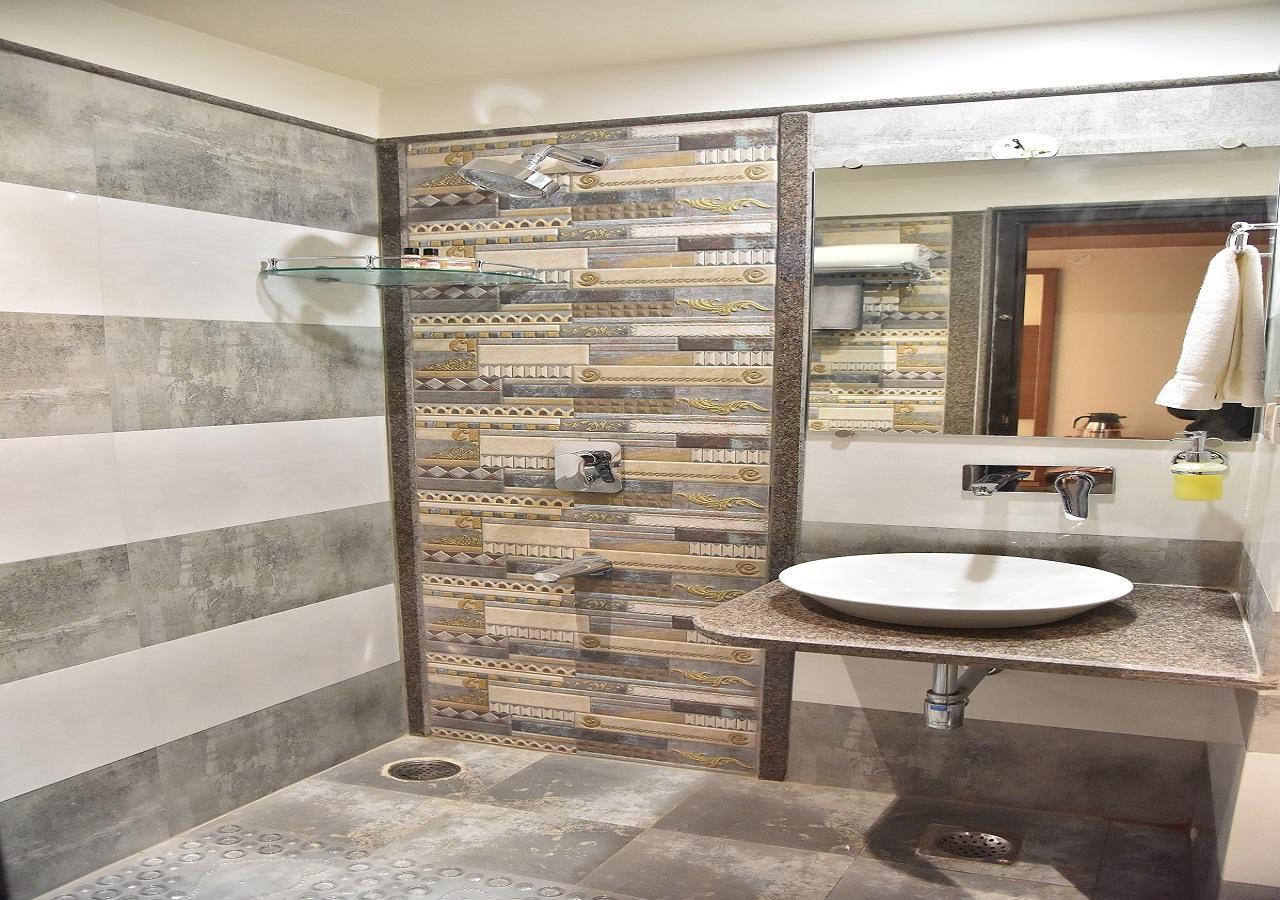 ורנאסי Hotel Rk Grand מראה חיצוני תמונה